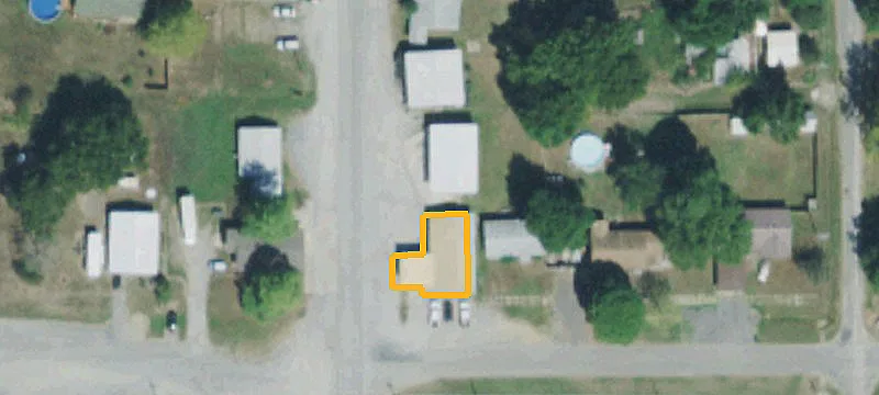 B Ave At Bond St