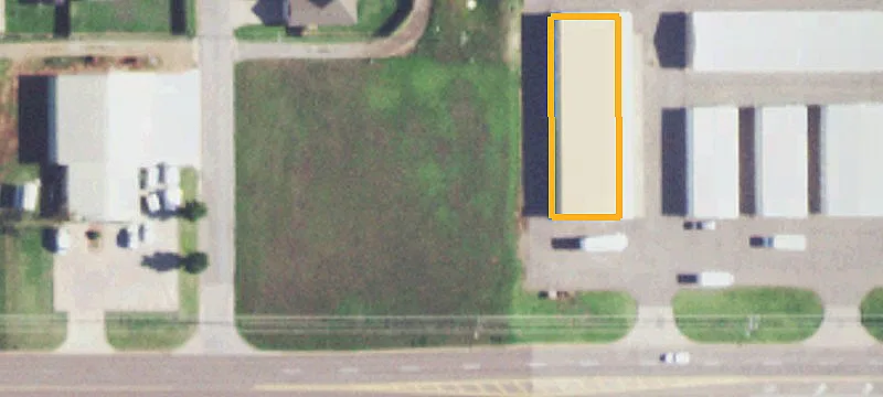 1205 Tamarack Rd