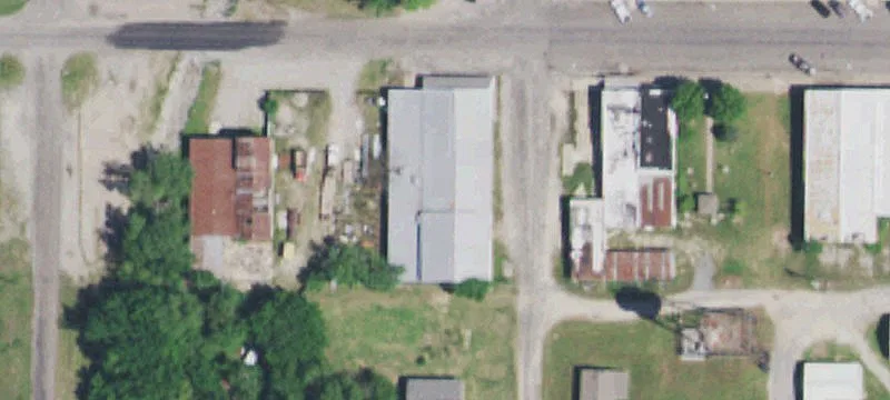 201 Main St