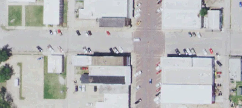 300 Main St