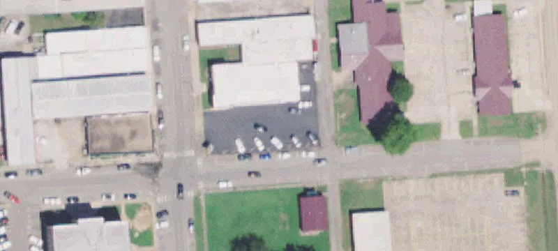 100 Oak St