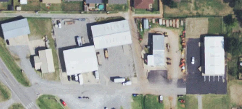 909 Ring Dr