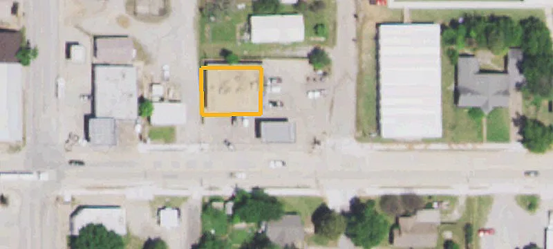104 Lindsey St