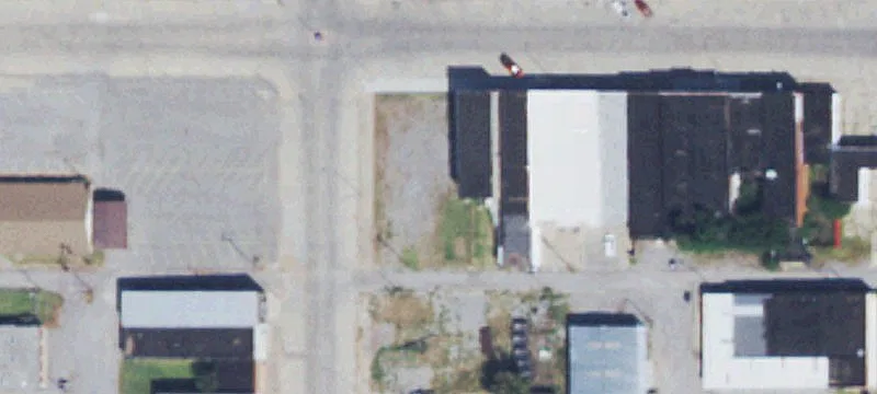 28 Main St