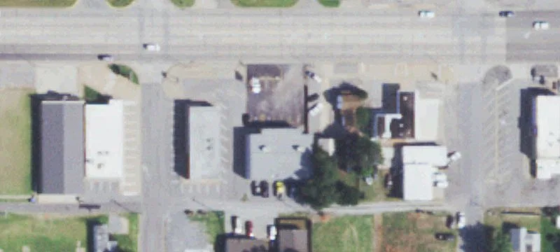 406 Main St