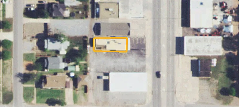 609 Main St
