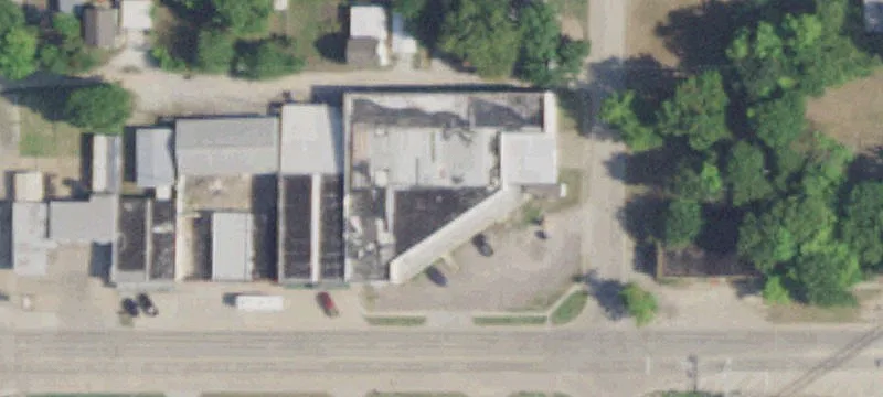 402 Main St