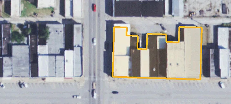 101 Broadway St