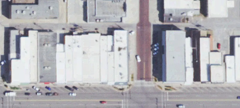 101 Main St