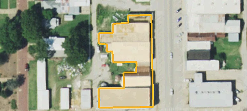 321 Main St