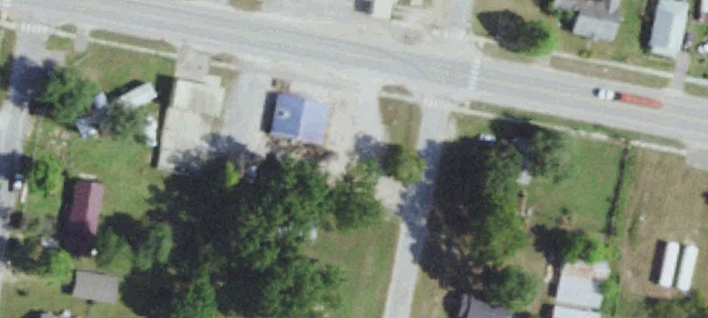 207 2nd St