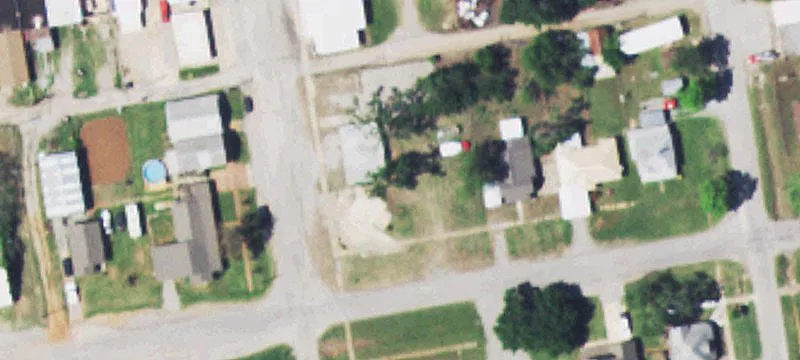 201 Oak St