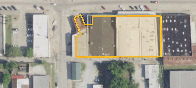305 Main St