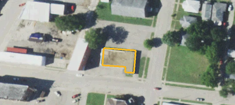 701 Leahy Ave