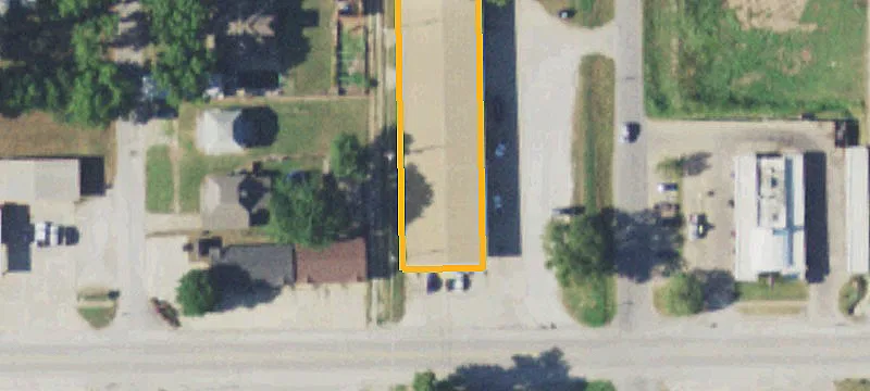 303 Caddo St