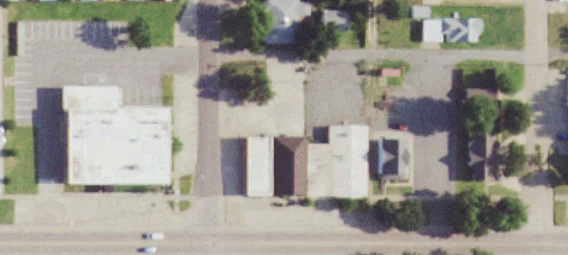 1420 Main St