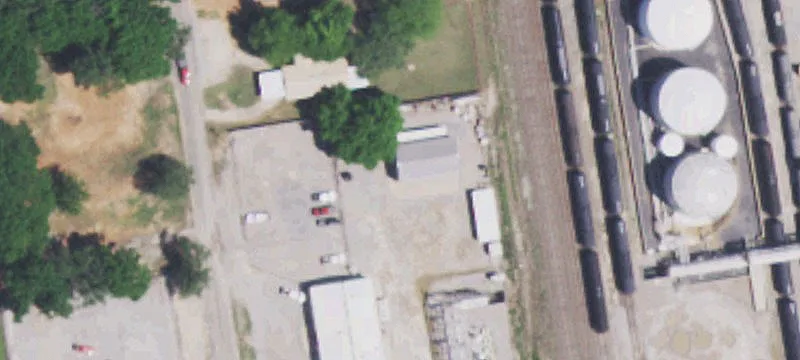 703 Jarrett Ave