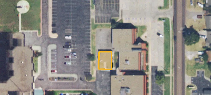 1141 Pecan St