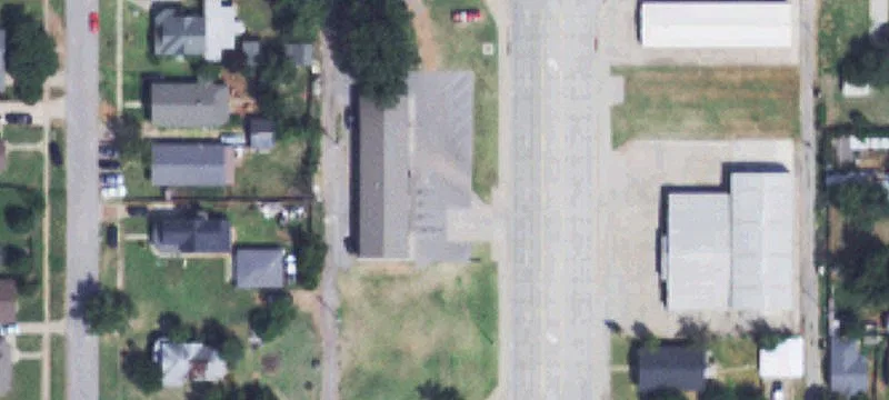 310 4th St