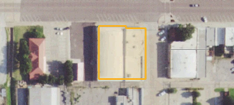 1107 Main St