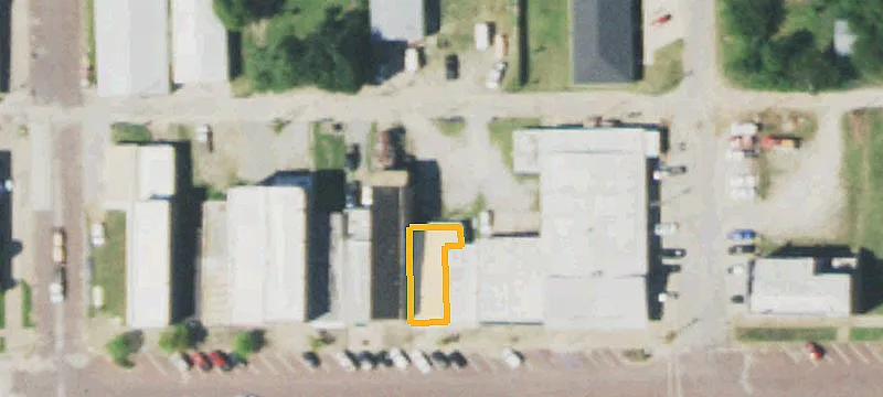 522 Illinois St