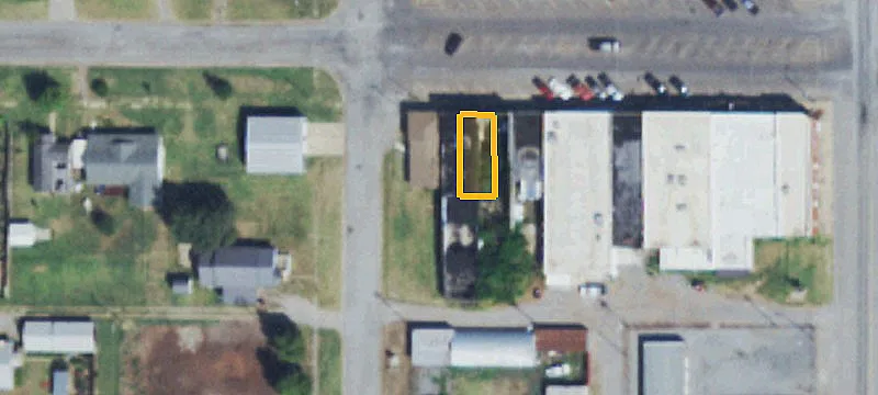 319 Main St