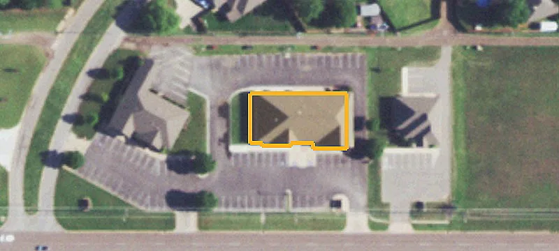 809 Tamarack Rd