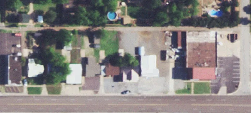 921 Broadway St