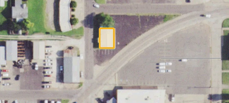 2110 Main St