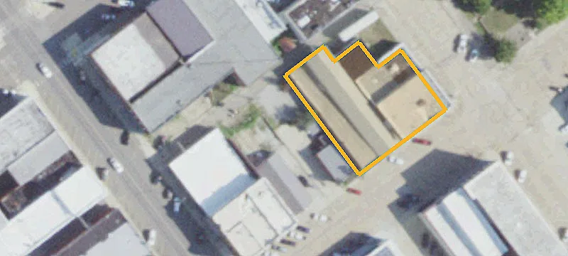 110 Broadway St