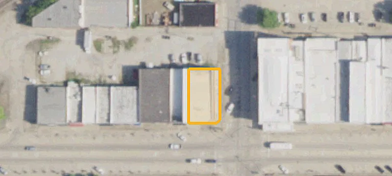 200 Main St