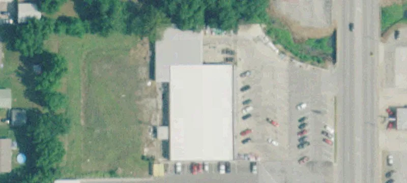 1621 Main St