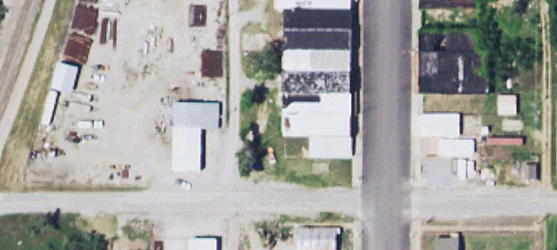 307 Main St