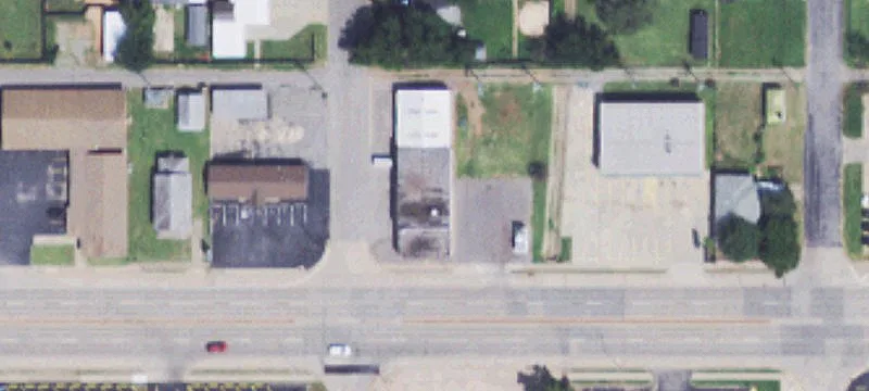 1121 Gary Blvd