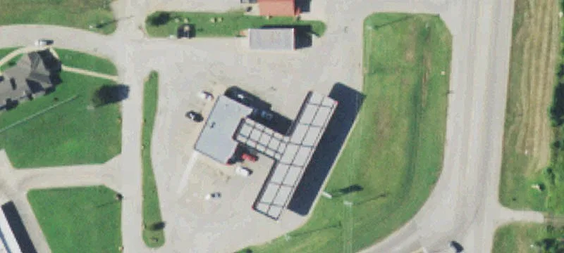 2101 Main St