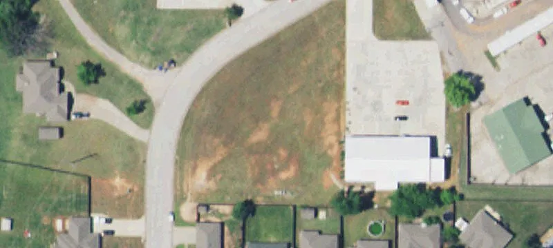 1001 Parkwoods Dr