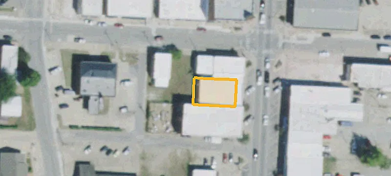 100 Main St