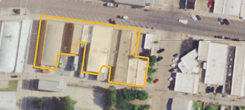 607 Main St