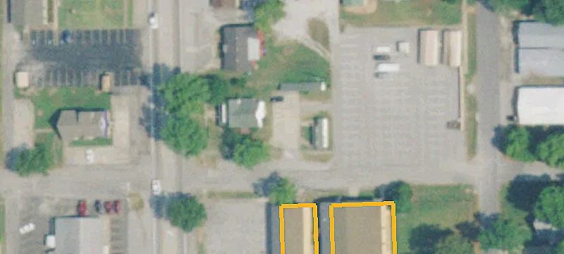 411 Main St