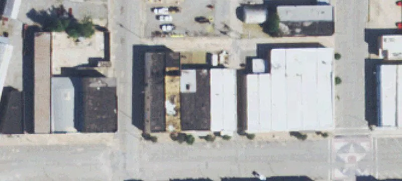 215 Grand Ave