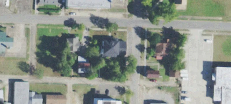 211 3rd St