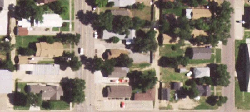 1009 Main St