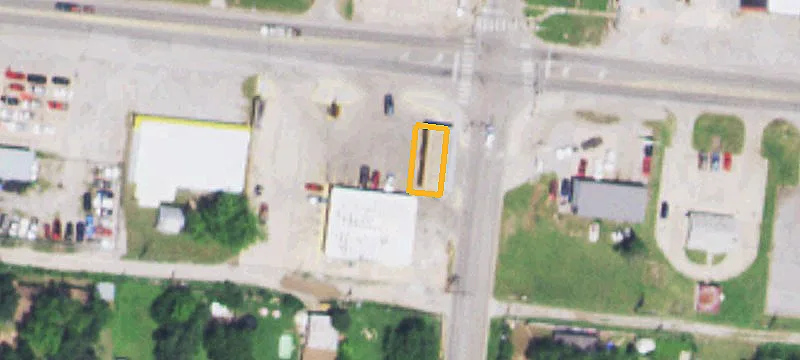 202 Main St