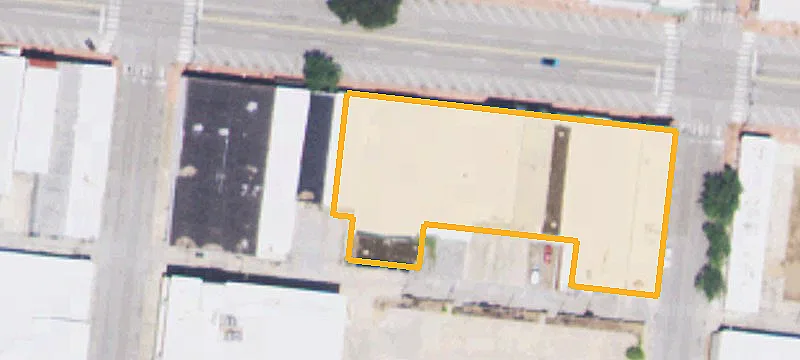 822 Main St