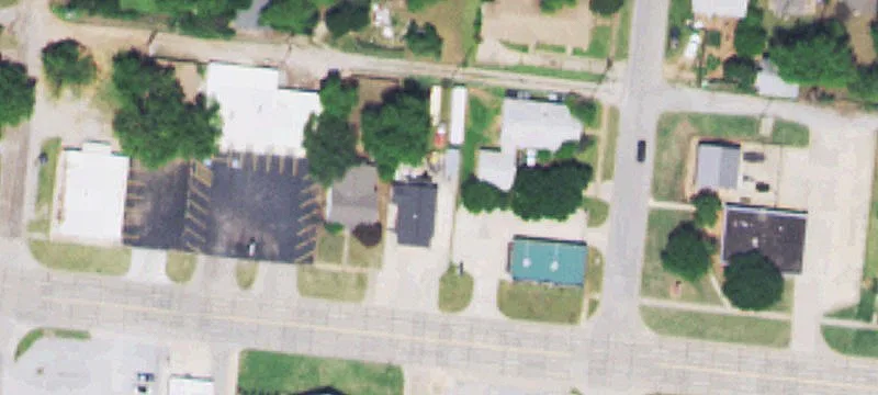 1425 Main St
