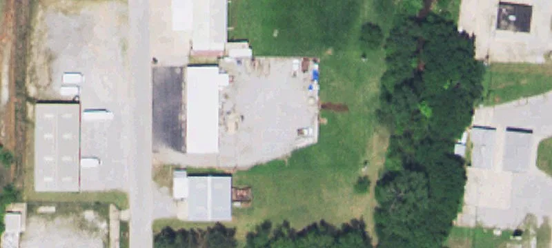 548 Industrial Ave