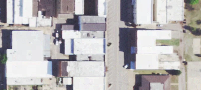 411 Main St