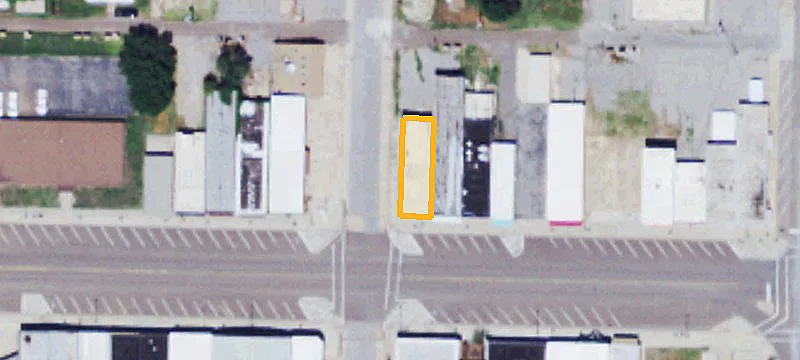 403 Broadway Ave
