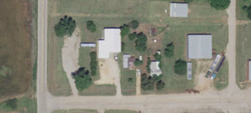 1658 Main St