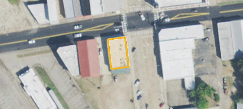 101 Main St